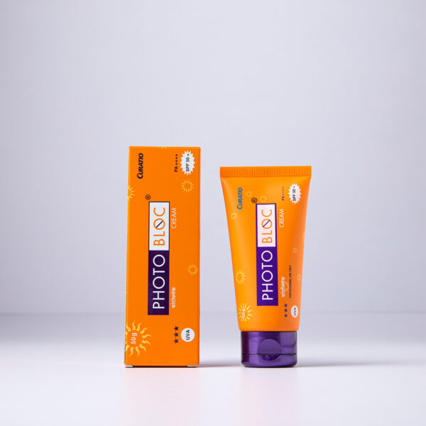 Photo Bloc Tinted Sunscreen Cream SPF 50(50gm)